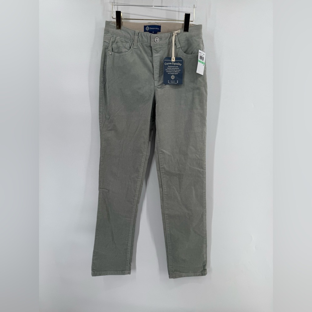 Democracy light green corduroy ab solution pants size‎ 8